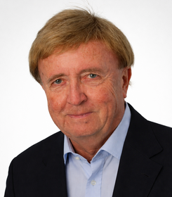 Mr Prof. Dr. Wolfgang Baumann